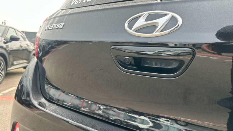 Hyundai i10 1.2 MPi Premium 5dr Petrol Hatchback